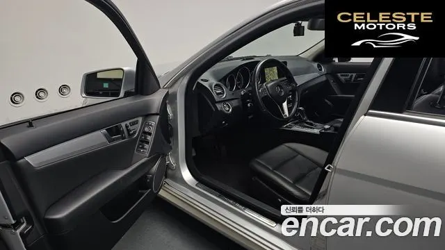 MERCEDES BENZ C-Classe W204 C220 CDI Avantgarde 2013 — photo 10 sur 20