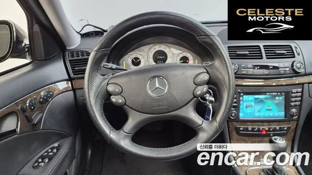 MERCEDES BENZ E-Classe W211 E350 2009 — photo 13 sur 19