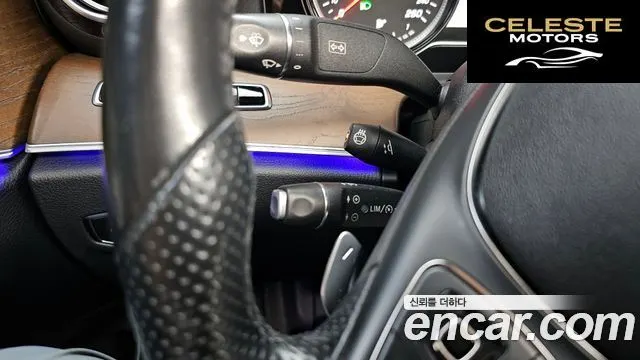 MERCEDES BENZ E-Classe W213 E220d 4MATIC Exclusive 2018 — photo 16 sur 20