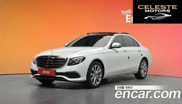 MERCEDES BENZ E-Classe W213 E300 4MATIC Exclusive 2019 — photo 32 sur 32