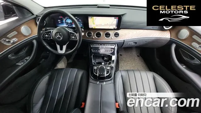 MERCEDES BENZ E-Classe W213 E300 4MATIC Exclusive 2019 — photo 9 sur 36