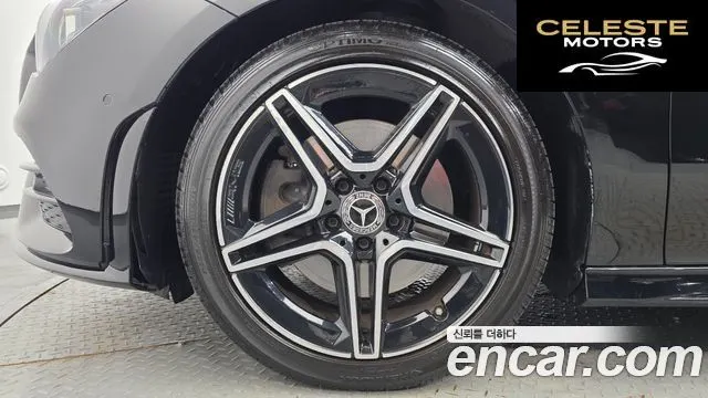 MERCEDES BENZ CLA-Classe C118 CLA250 4MATIC 2021 — photo 5 sur 30