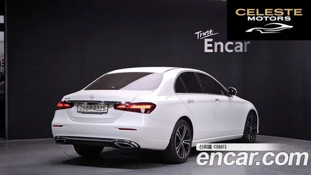 MERCEDES BENZ E-Classe W213 E250 Avantgarde 2021 — photo 2 sur 34