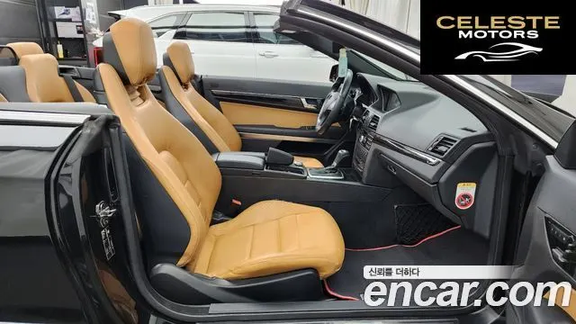 MERCEDES BENZ E-Classe W212 E350 Cabriolet 2011 — photo 11 sur 20