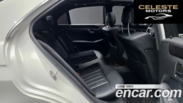 MERCEDES BENZ E-Classe W212 E300 4MATIC Avantgarde 2014 — photo 17 sur 40