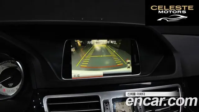 MERCEDES BENZ E-Classe W212 E300 4MATIC Avantgarde 2014 — photo 20 sur 40
