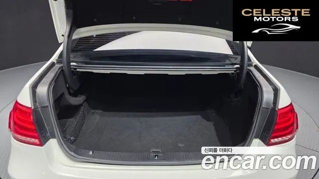 MERCEDES BENZ E-Classe W212 E300 4MATIC Avantgarde 2014 — photo 25 sur 40