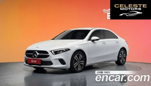 MERCEDES BENZ A-Classe W177 A220 Berline 2023 — photo 32 sur 32