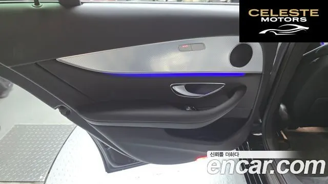 MERCEDES BENZ E-Classe W213 E250 Avantgarde 2020 — photo 15 sur 30