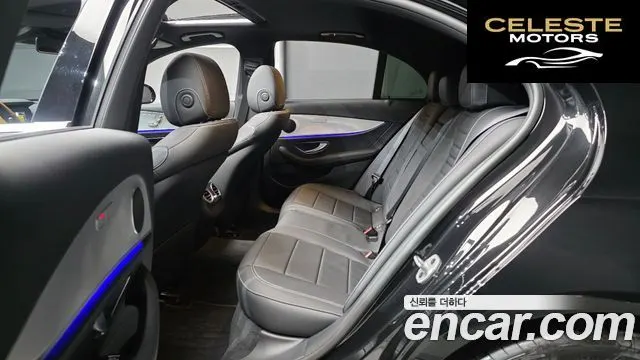 MERCEDES BENZ E-Classe W213 E250 Avantgarde 2020 — photo 18 sur 30