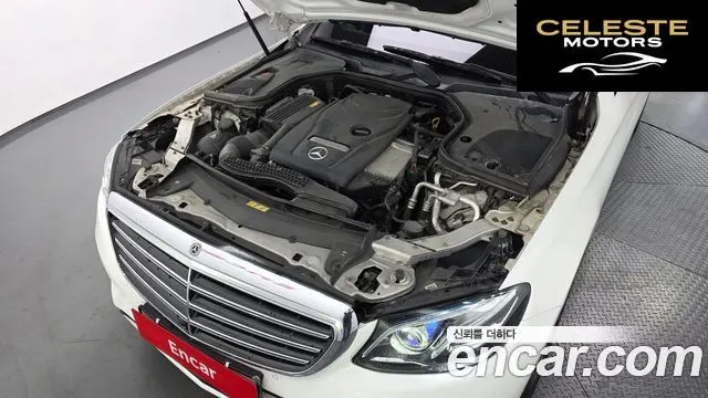 MERCEDES BENZ E-Classe W213 E300 Exclusive 2018 — photo 6 sur 20