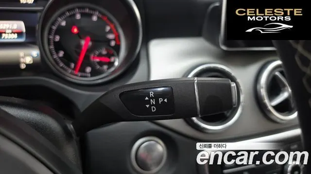 MERCEDES BENZ CLA-Classe C117 CLA250 4MATIC 2018 — photo 12 sur 32