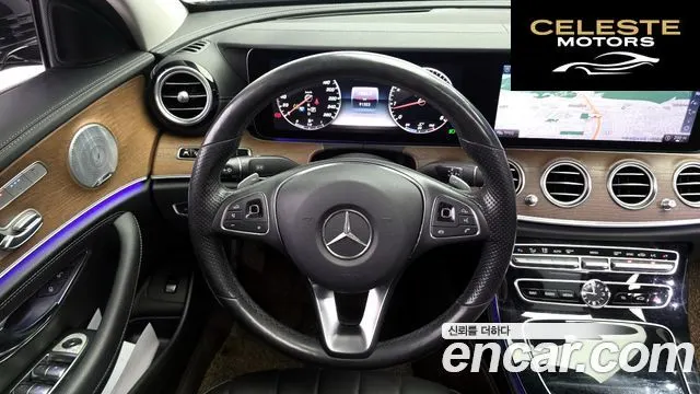 MERCEDES BENZ E-Classe W213 E300 4MATIC Exclusive 2018 — photo 19 sur 35
