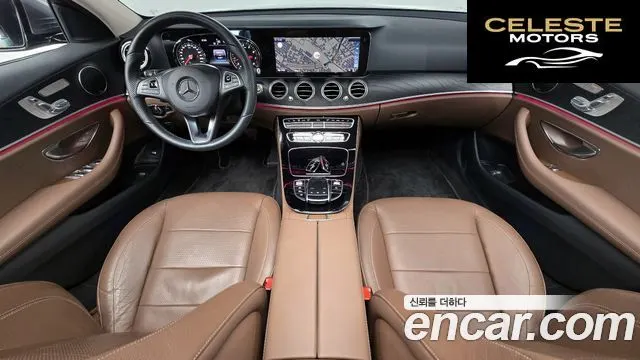 MERCEDES BENZ E-Classe W213 E200 Avantgarde 2017 — photo 9 sur 31