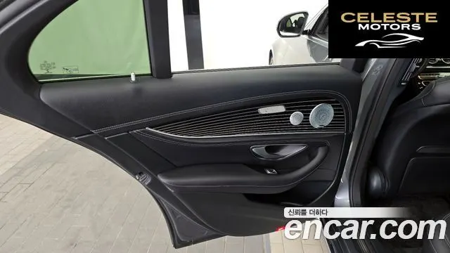 MERCEDES BENZ E-Classe W213 E450 4MATIC Exclusive 2019 — photo 15 sur 32