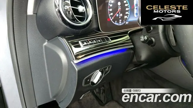 MERCEDES BENZ E-Classe W213 E450 4MATIC Exclusive 2019 — photo 28 sur 32