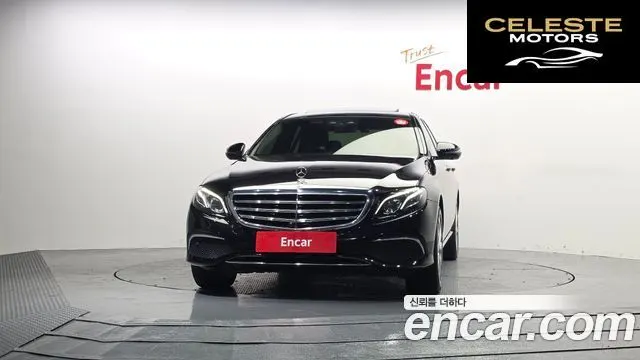 MERCEDES BENZ E-Classe W213 E300 4MATIC Exclusive 2018 — photo 3 sur 35