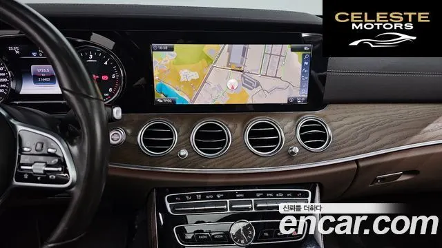 MERCEDES BENZ E-Classe W213 E220d 4MATIC Exclusive 2019 — photo 14 sur 20