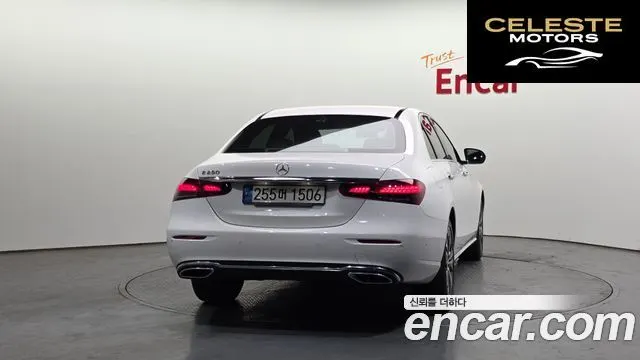 MERCEDES BENZ E-Classe W213 E250 Avantgarde 2021 — photo 4 sur 20
