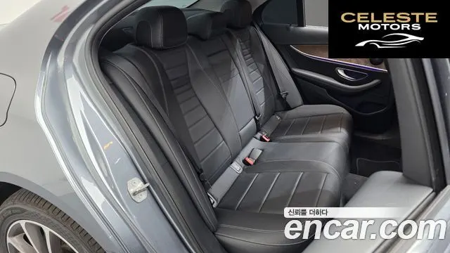 MERCEDES BENZ E-Classe W213 E300 Exclusive 2018 — photo 17 sur 33