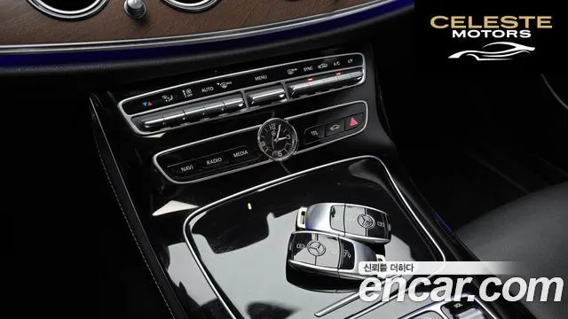 MERCEDES BENZ E-Classe W213 E300 Exclusive 2018 — photo 23 sur 33