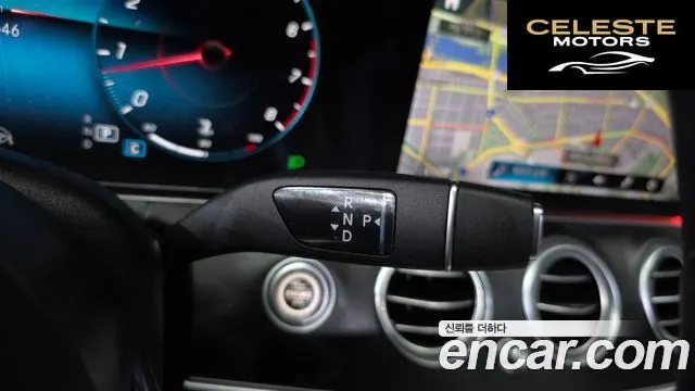 MERCEDES BENZ E-Classe W213 E250 Avantgarde 2022 — photo 9 sur 26