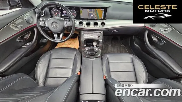 MERCEDES BENZ E-Classe W213 E200 Avantgarde 2017 — photo 7 sur 20