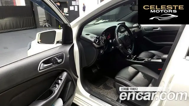 MERCEDES BENZ B-Classe W246 B200 d 2016 — photo 10 sur 20