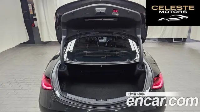 MERCEDES BENZ CLE-Classe C236 CLE200 Coupé 2024 — photo 22 sur 36