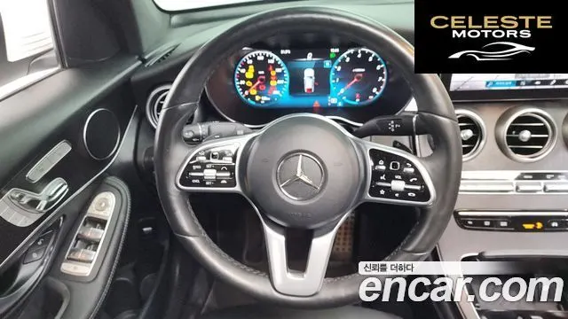 MERCEDES BENZ GLC-Classe X253 GLC300 4MATIC Premium Coupé 2020 — photo 19 sur 35
