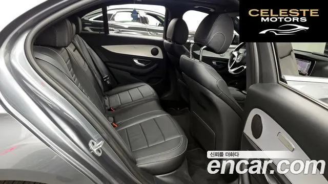 MERCEDES BENZ E-Classe W213 E250 Avantgarde 2021 — photo 18 sur 32