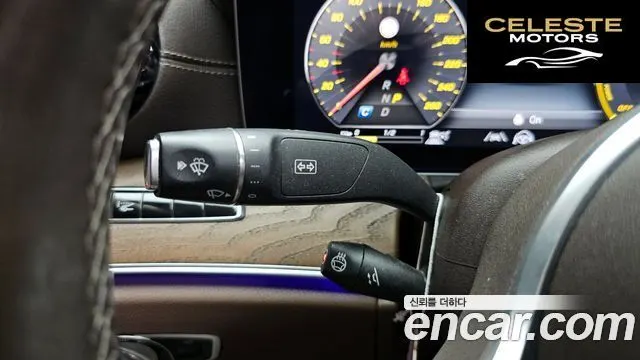 MERCEDES BENZ E-Classe W213 E300e 4MATIC Exclusive 2020 — photo 23 sur 38
