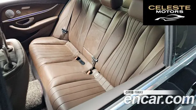 MERCEDES BENZ E-Classe W213 E300e 4MATIC Exclusive 2020 — photo 37 sur 38