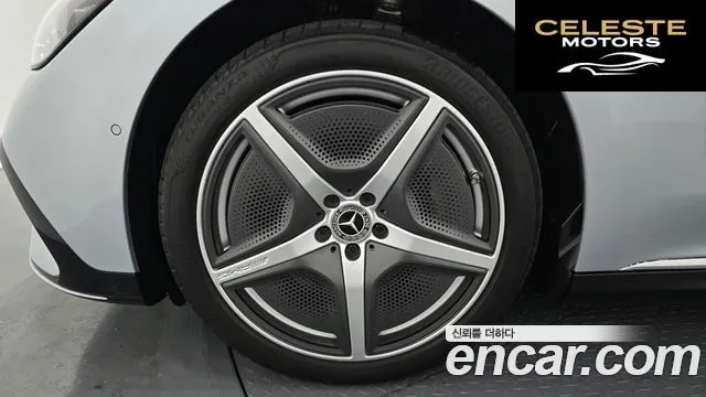 MERCEDES BENZ EQE V295 EQE350 4MATIC 2024 — photo 5 sur 31