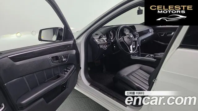 MERCEDES BENZ E-Classe W212 E220 Avantgarde Sport 2016 — photo 10 sur 20