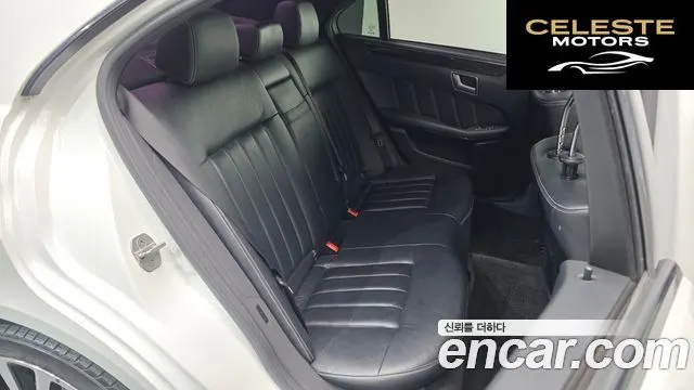 MERCEDES BENZ E-Classe W212 E220 Avantgarde Sport 2016 — photo 11 sur 20