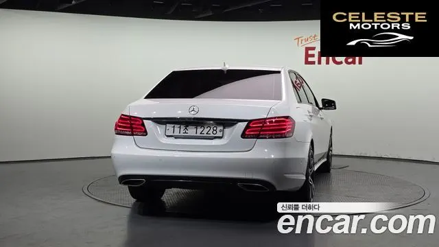 MERCEDES BENZ E-Classe W212 E220 Avantgarde Sport 2016 — photo 4 sur 20