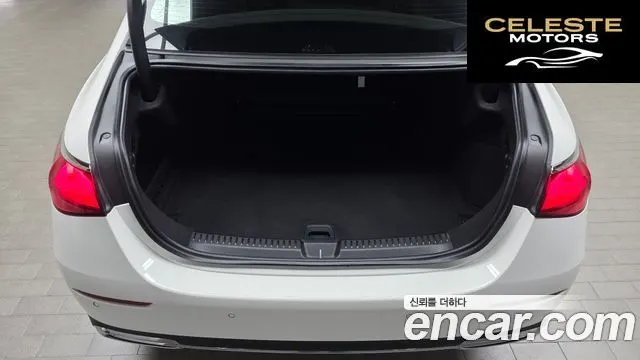 MERCEDES BENZ E-Classe W214 E220d 4MATIC Exclusive 2024 — photo 24 sur 32