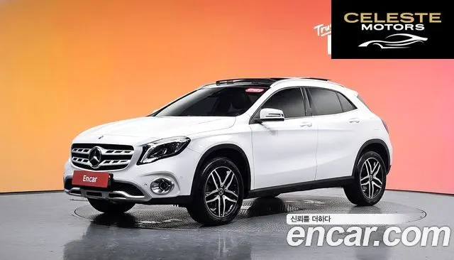 MERCEDES BENZ GLA-Classe X156 GLA220 2019 — photo 30 sur 30