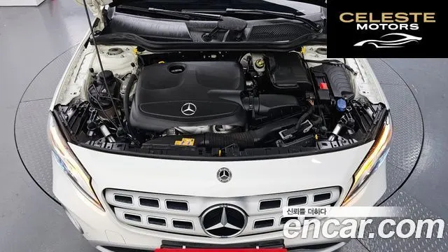 MERCEDES BENZ GLA-Classe X156 GLA220 2019 — photo 5 sur 30