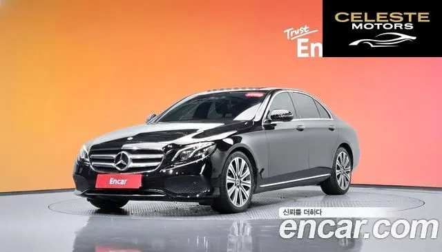 MERCEDES BENZ E-Classe W213 E220d Avantgarde 2017 — photo 35 sur 35