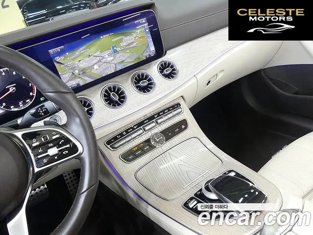 MERCEDES BENZ E-Classe W213 E450 4MATIC Cabriolet 2020 — photo 7 sur 26
