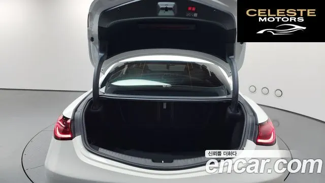 MERCEDES BENZ CLE-Classe C236 CLE200 Coupé 2024 — photo 24 sur 36