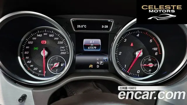 MERCEDES BENZ GLE-Classe W166 GLE350 d 4MATIC 2018 — photo 11 sur 39