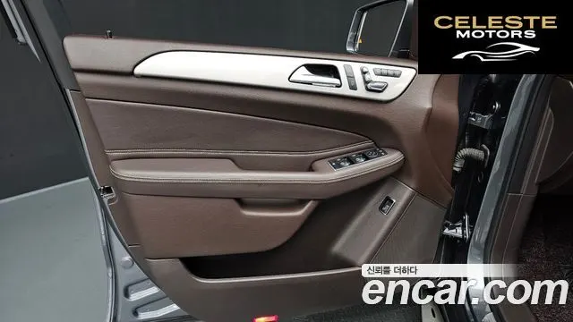 MERCEDES BENZ GLE-Classe W166 GLE350 d 4MATIC 2018 — photo 14 sur 39