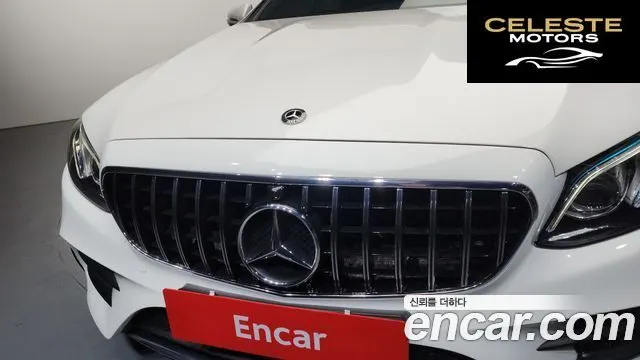 MERCEDES BENZ E-Classe W213 E220d Cabriolet 2018 — photo 30 sur 31