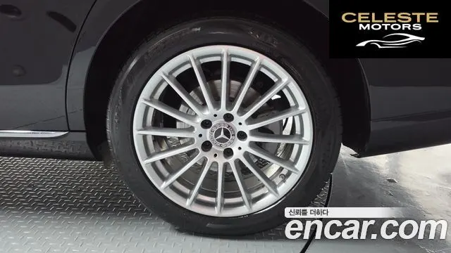 MERCEDES BENZ E-Classe W213 E250 Exclusive 2021 — photo 7 sur 35