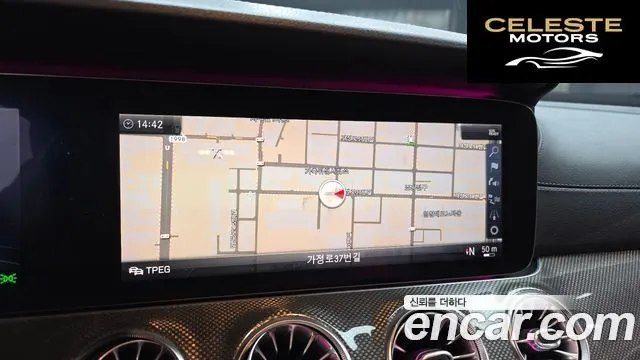 MERCEDES BENZ E-Classe W213 E220d Coupé 2019 — photo 15 sur 20