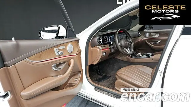 MERCEDES BENZ E-Classe W213 E300 Exclusive 2019 — photo 10 sur 20