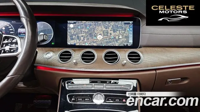 MERCEDES BENZ E-Classe W213 E300 Exclusive 2019 — photo 13 sur 20